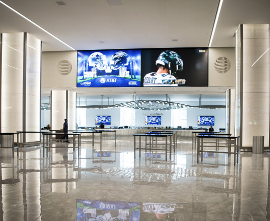 NFL 忡  LG ű״Ʈڸ  ̸  LG